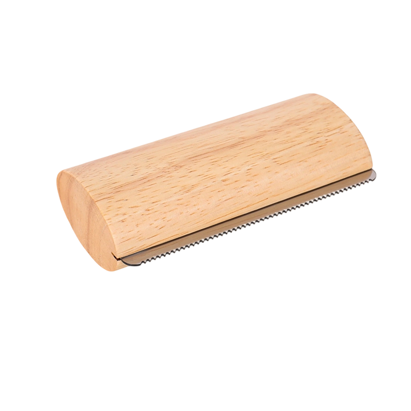 🌲Brosse en bois pour animaux de compagnie – Élimine le sous-poil et les squames. Idéale pour les animaux anxieux ou sensibles. Une séance de toilettage en toute sérénité. 🌿💚