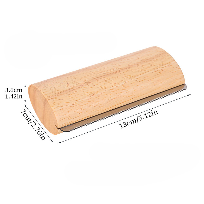 🌲Brosse en bois pour animaux de compagnie – Élimine le sous-poil et les squames. Idéale pour les animaux anxieux ou sensibles. Une séance de toilettage en toute sérénité. 🌿💚