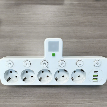 🔌 Adaptateur Prise EU 4-en-1 avec Interrupteurs Indépendants & Veilleuse Intégrée