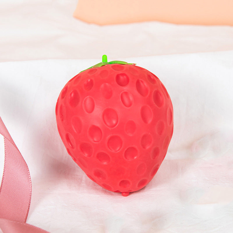 ✨70% DE RÉDUCTION !✨Balle anti-stress Squishy aux fraises pour enfants et adultes