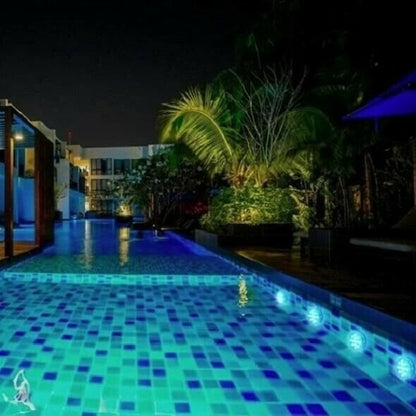 🔥 -50% | 🌊 Lampe de Piscine Étanche – Éclairage magique multicolore(Télécommande RF)