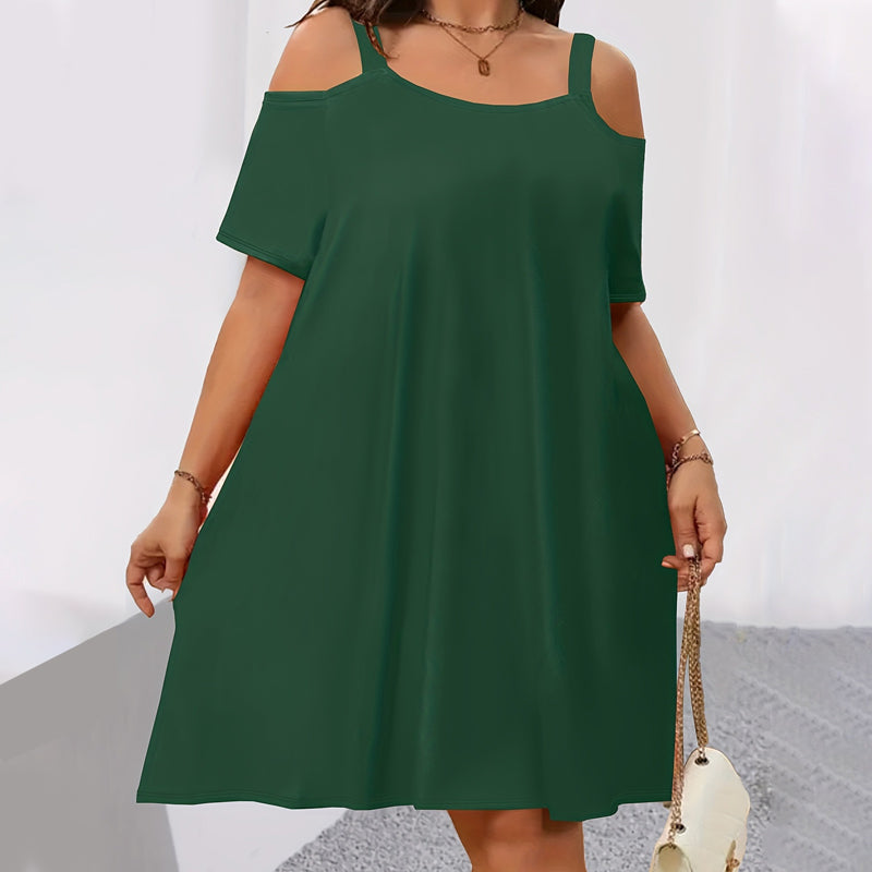 👗 50 % DE RÉDUCTION SUR LA ROBE À ÉPAULES DÉCOUVERTES ! ✨ Aérée, légère et parfaite pour les escapades estivales 🍹☀️