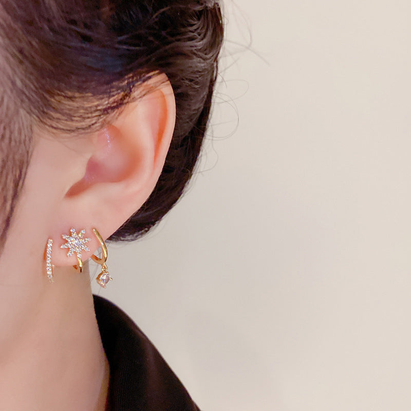 💎🔥 Offre promotionnelle : 56% de réduction⏰ Boucles d'oreilles griffes scintillantes pour femme