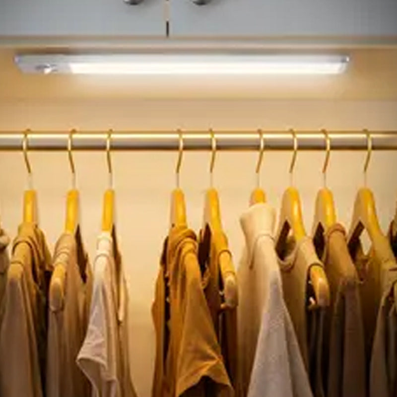 💡🌠50 % de réduction 🔥 Lampe LED d’armoire intelligente avec détecteur de mouvement
