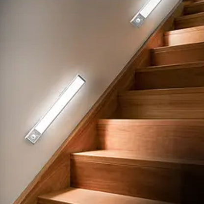 💡🌠50 % de réduction 🔥 Lampe LED d’armoire intelligente avec détecteur de mouvement
