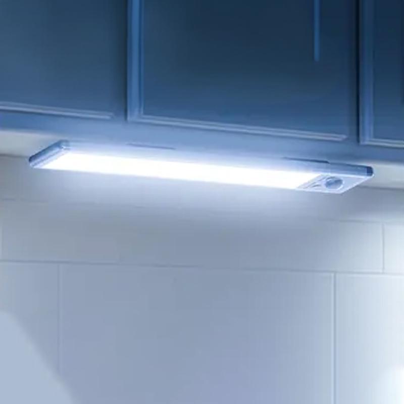 💡🌠50 % de réduction 🔥 Lampe LED d’armoire intelligente avec détecteur de mouvement