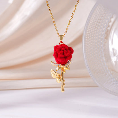 🌹Pendentif Rose Rouge Élégant ✅ Détails Cristal & Finition Dorée | Raffiné et Romantique 🌹 -50% AUJOURD’HUI 🔥