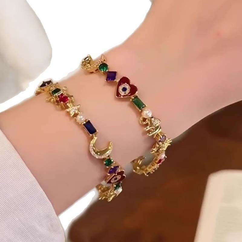 🌠Bracelet Charms Célestes ✅ Soleil, Lune & Cristaux | Élégant et Raffiné ✨ -50% AUJOURD’HUI 🔥