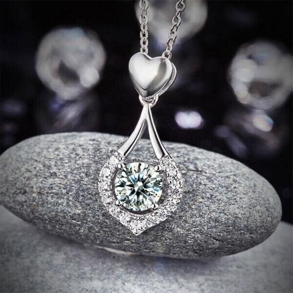 💧Collier Cœur Goutte Scintillant ✅ Pierre Mobile & Éclat Élégant | Cadeau Raffiné 💞 -50% AUJOURD’HUI 🔥