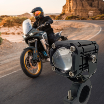 🎉 Soldes 2026 — Plus de 40 000 exemplaires vendus ! 🏍️ Projecteurs LED universels pour moto – Double faisceau et étanches par tous les temps 💡
